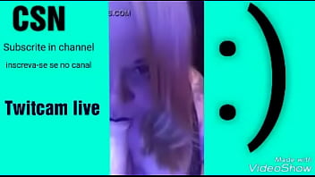 Preview 3 of Nigerians Teens Porno - Loira chupando brinquedinho