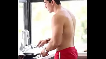 Preview 2 of Love My Xxx - short vermelho