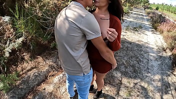 Preview 1 of Smoking Mom Forced - Kat Aluna Rencontre un Fan