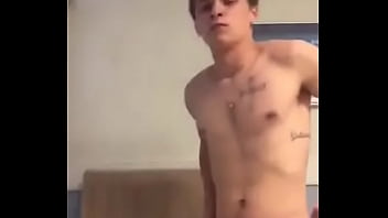 Preview 1 of So Sweet Xxxcom - Novinhos gostosos na punheta