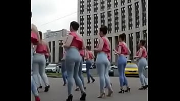 Preview 3 of Tube Porn Prazen - Big booty dance