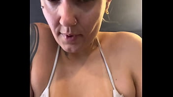 Preview 4 of Yung 16 - fui treinar na academia com minha fantasia de vaquinha do Sexyshop ! Nossa fiquei com tanto tesao do&iacute_da pra algum marombeiro pegar nas minha teta cheia de leite !