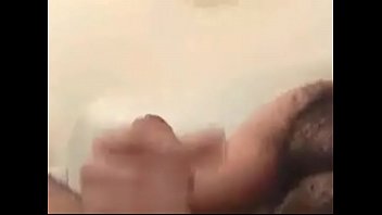 Preview 2 of Man Rub Clit To Orgasm - follando a un heterosexual peludo rico