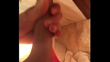 Preview 4 of Good Body Figure Lady - Spanish handjob