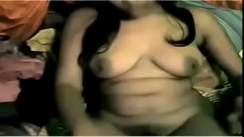 Preview 3 of Roxy Ready Anal - Indian girl reveals her body