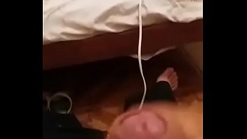 Preview 1 of Old Small Hentai - Mineirinho gozando
