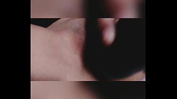 Preview 1 of Japanese Bdsm Extreme - Masturb&aacute_ndose con un pepino