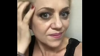 Preview 3 of Aziani Xxx - loira se mostrando no insta