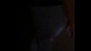 Preview 2 of Mom Den Bois - Booty shake