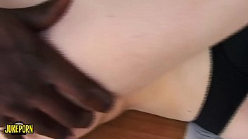 Preview 2 of Mo Son Japan Porn - Dos latinos con grandes pollas y mujer blanca hacen un b. trio