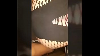 Preview 3 of Xnxx Mobail Vdio - Reese Cup dances and plays with her wet pussy