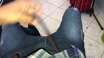 Preview 1 of Cam4 Fanial - Cal&ccedil_a Jeans (1&ordf_ Pessoa) #06
