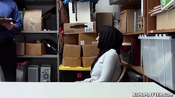 Preview 2 of Lusy Juliawati - Ella Knox sucking the LP Officers cock
