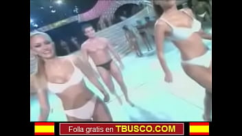 Preview 1 of Donnell - Modelos en tanga y sujetador de Noche de Fiesta