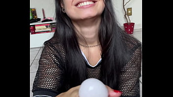 Preview 3 of Firsat Sex - A Debora Prado brincou com o egg na cabe&ccedil_a do meu pau enquanto sua boquinha babava nos meus ovos