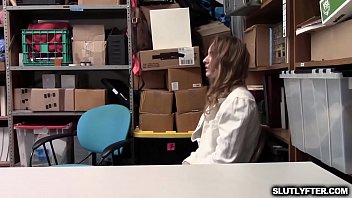 Preview 1 of Woman Without Legs - LP Officer fucks Daisy Stones pussy sideways