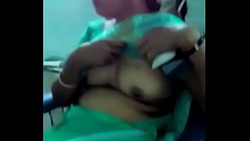 Preview 2 of Karnatakabsex - Tamil girl boobs