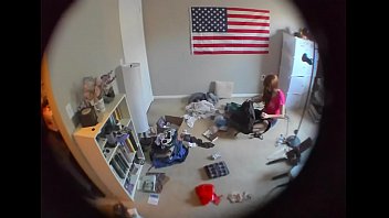 Preview 2 of Atosigar - Ignoring You While Folding Laundry Konmari Method Finals Week