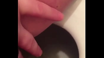 Preview 3 of Erotic Moveis - Heather pissing