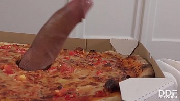 Preview 3 of Seachcondom - Delicious Pizza Topping - Delivery Girl Wants Cum in Mouth