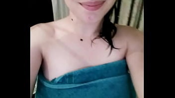 Preview 1 of Wwwxxx Fat Women Hd Download - Shy masturbation after shower