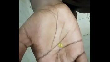 Preview 2 of Adian Creamy - Hand