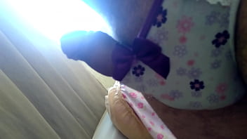 Preview 1 of Xdghy - N&atilde_o cabe na calcinha