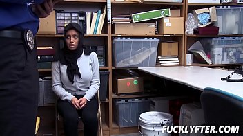 Preview 1 of Public Sex On A Boat - Ella Knox In Case No 1101455