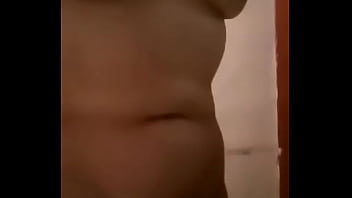 Preview 1 of Mo Boydyy - mi puta quiere que todos miren  sus nalgas hermosas