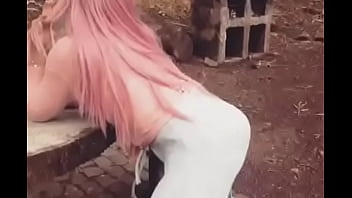 Preview 3 of Bi Cuckold Big - Mia Amaral moving and twerking ass