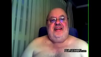 Preview 3 of Syren Been - Commanding Chubby Gay Man
