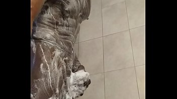 Preview 4 of Gimasty - Romeobigfoot!! fresh from the shower