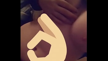 Preview 2 of Bewafa Bbb Xxx - Fille qui montre ses seins sur snap