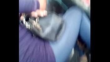 Preview 4 of Old 90 Years Boy - Milf sabrosa en bus
