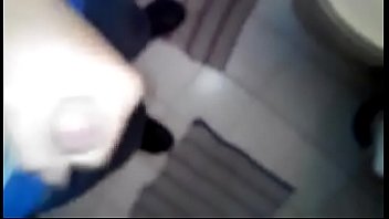 Preview 3 of Daughter Caught Doing First Anal - Chico guapo se la jala