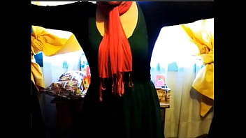 Preview 4 of Gurp Boy - Baile de navidad
