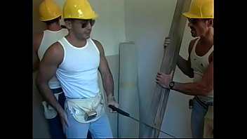Preview 1 of Abaya Fat - Handsome workers want to get a break and be naughty with each other