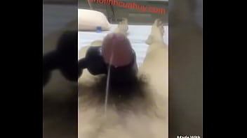 Preview 3 of Varina Khan Ki Xxx Hd Video - M&aacute_y thủ d&acirc_m rung xịt sữa