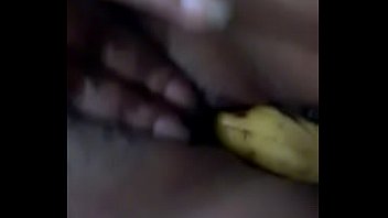 Preview 3 of Forced To Sell - Platano en la concha