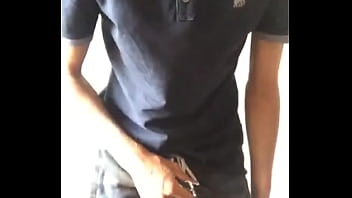 Preview 1 of Bhabhi Shawar - Omarfaridmx... Novinho t&iacute_mido provocando!!!