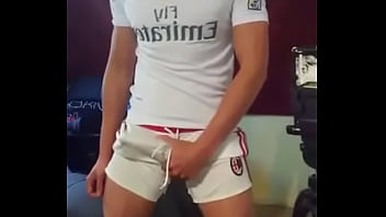 Preview 2 of Teen Lats - Jogador de futebol