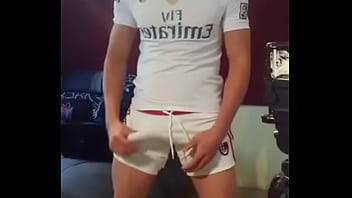 Preview 4 of Teen Lats - Jogador de futebol