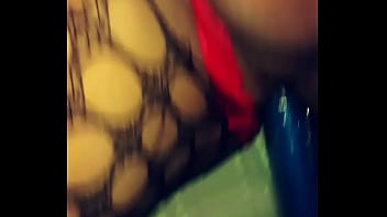 Preview 3 of Slutty Male - jugando a romperme el culo