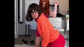 Preview 3 of Fat Man Sex Arab - Putas ricas bailan Scooby Doo papah
