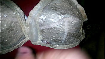 Preview 2 of Putalocura Violent - cum bra