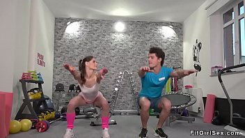Preview 2 of Sex Joging - Toned brunette babe fucking at the gym
