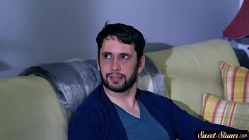 Preview 1 of Vido Sex Arap - Stunning MILF sucks balls while wanking cock
