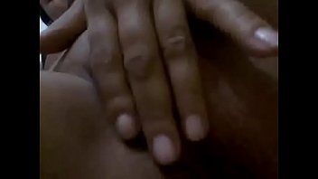 Preview 2 of Gorgous Bf - coroa gostosa se masturbando