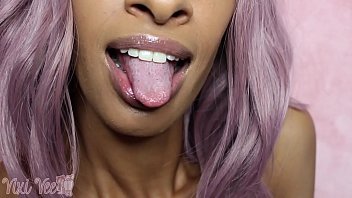 Preview 1 of Tante Vs Anjing Bokep - Longue Long Tongue Mouth Fetish Lollipop FULL VIDEO