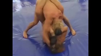 Preview 2 of Muddai Xxx - Topless Extreme Fight